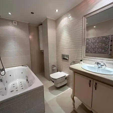 Apartman Yo Two - Lux With Parking *