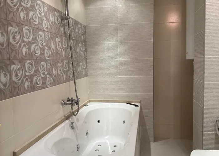 Yo Two - Lux With Parking شقة *